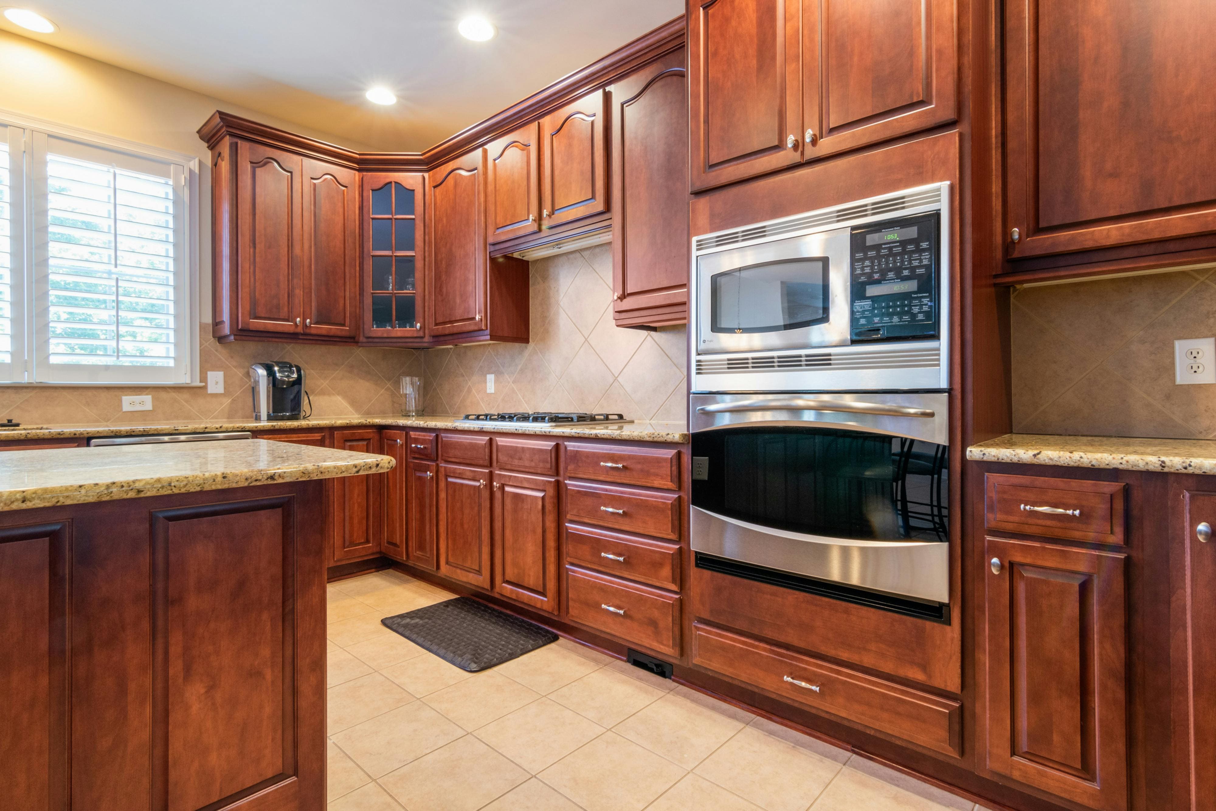 Custom built-in shelving